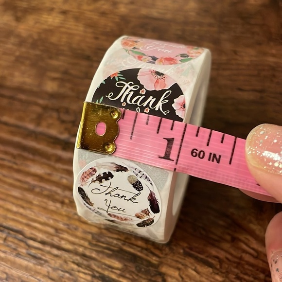 ❤️ NEW 2/$20 or 3/$25 Thank You Roll of 500 Stickers - Picture 4 of 4